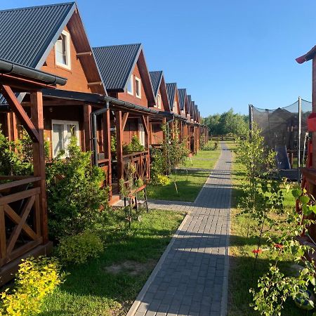 Pod Debami Wicie- Domki Drewniane Nad Morzem Wicie  Buitenkant foto