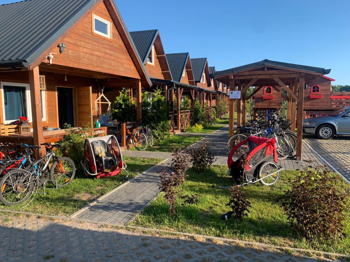 Pod Debami Wicie- Domki Drewniane Nad Morzem Wicie  Buitenkant foto